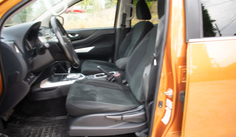 Nissan Navara Double Cab 2.3 dCi Tekna 4×4 ’19 full