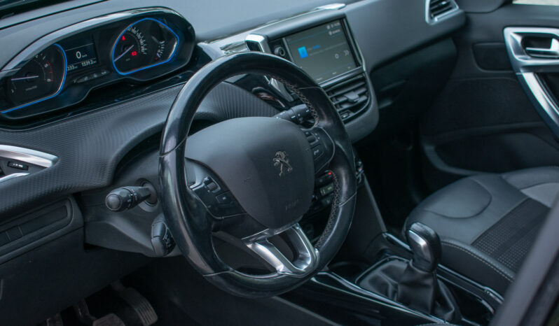 Peugeot 2008 BlueHDi Allure Panorama ’18 full